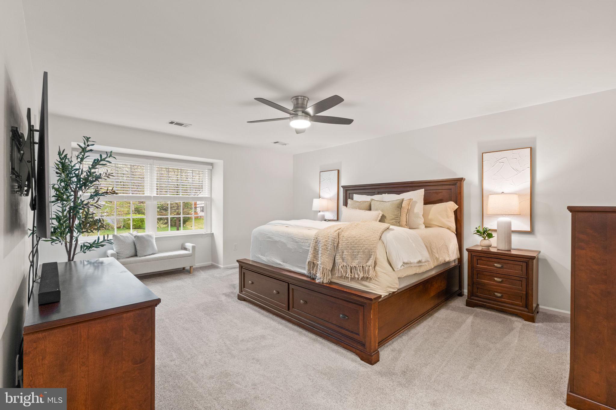 HOMEWOOD - Residential