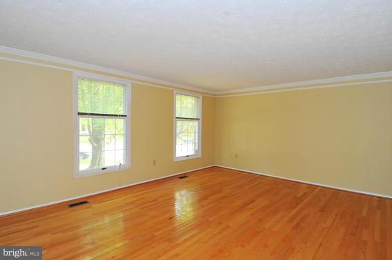 RUSSETT - Residential Lease