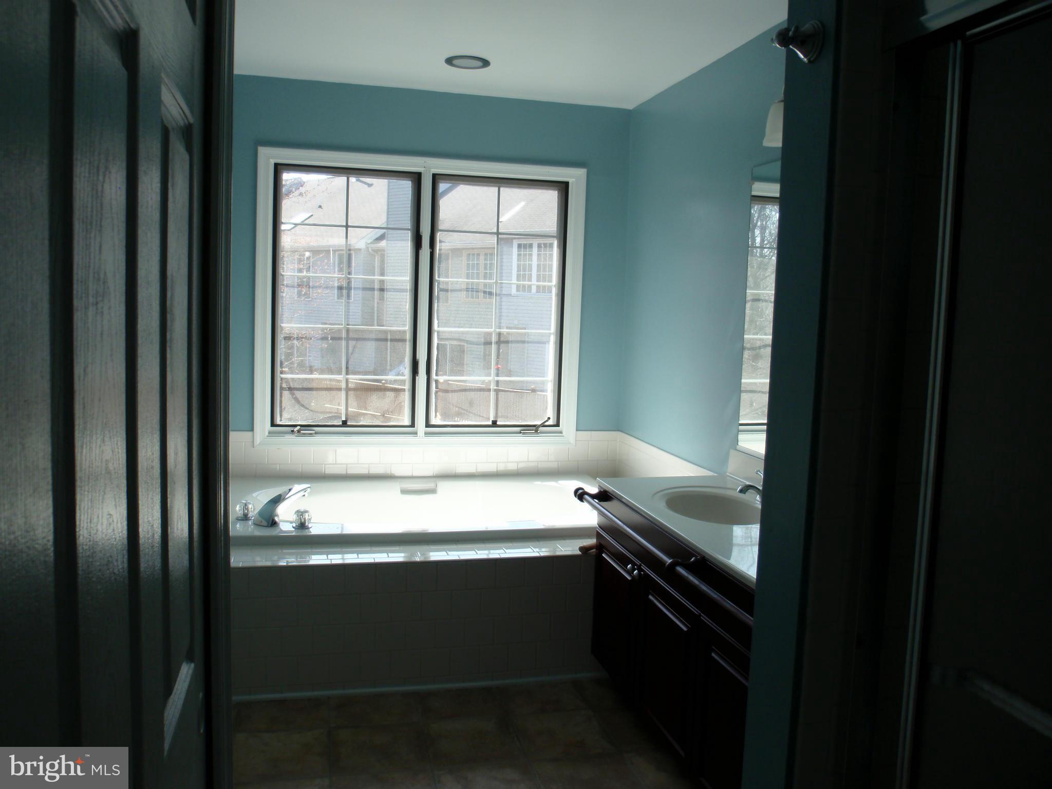 RUSSETT - Residential Lease