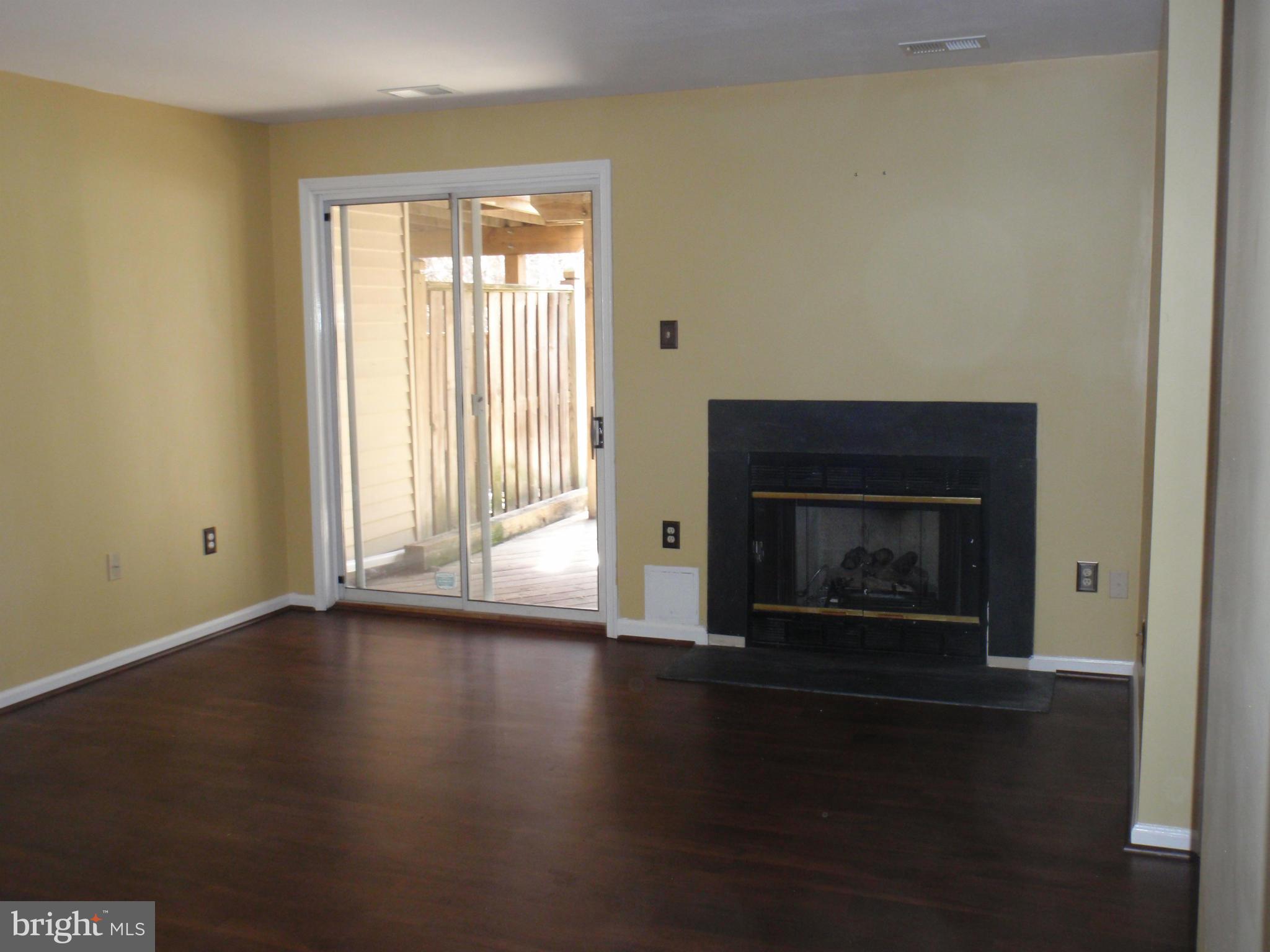 RUSSETT - Residential Lease