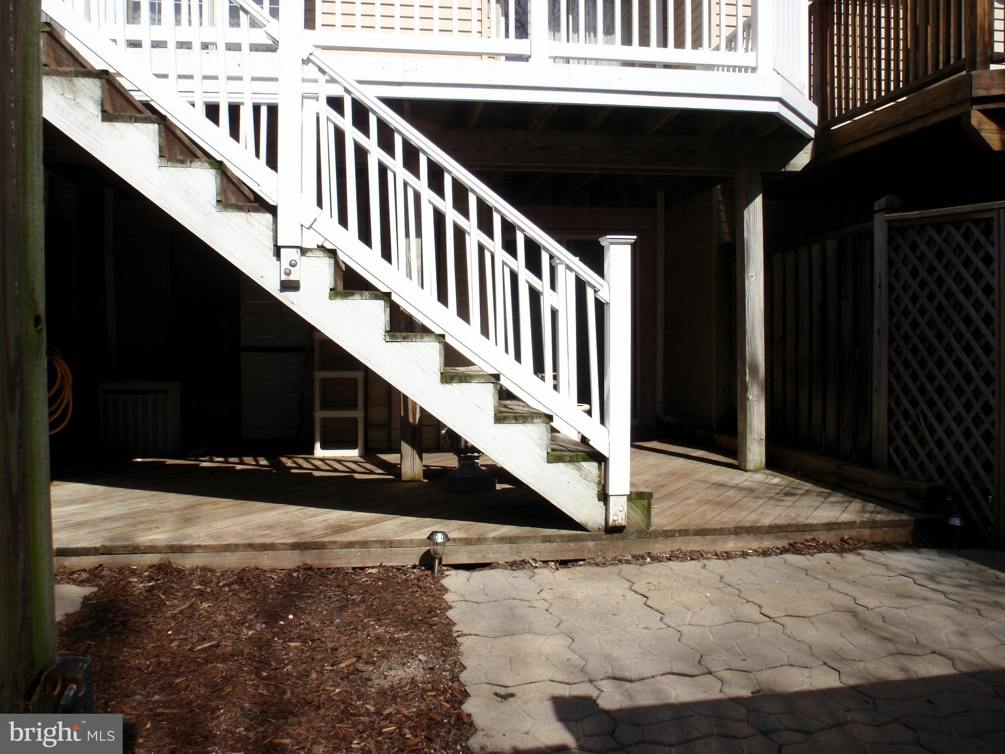 RUSSETT - Residential Lease