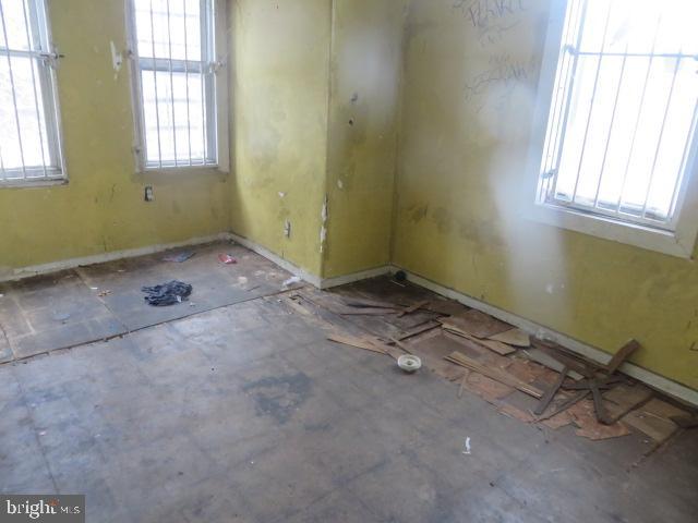 WEST KENSINGTON - Residential