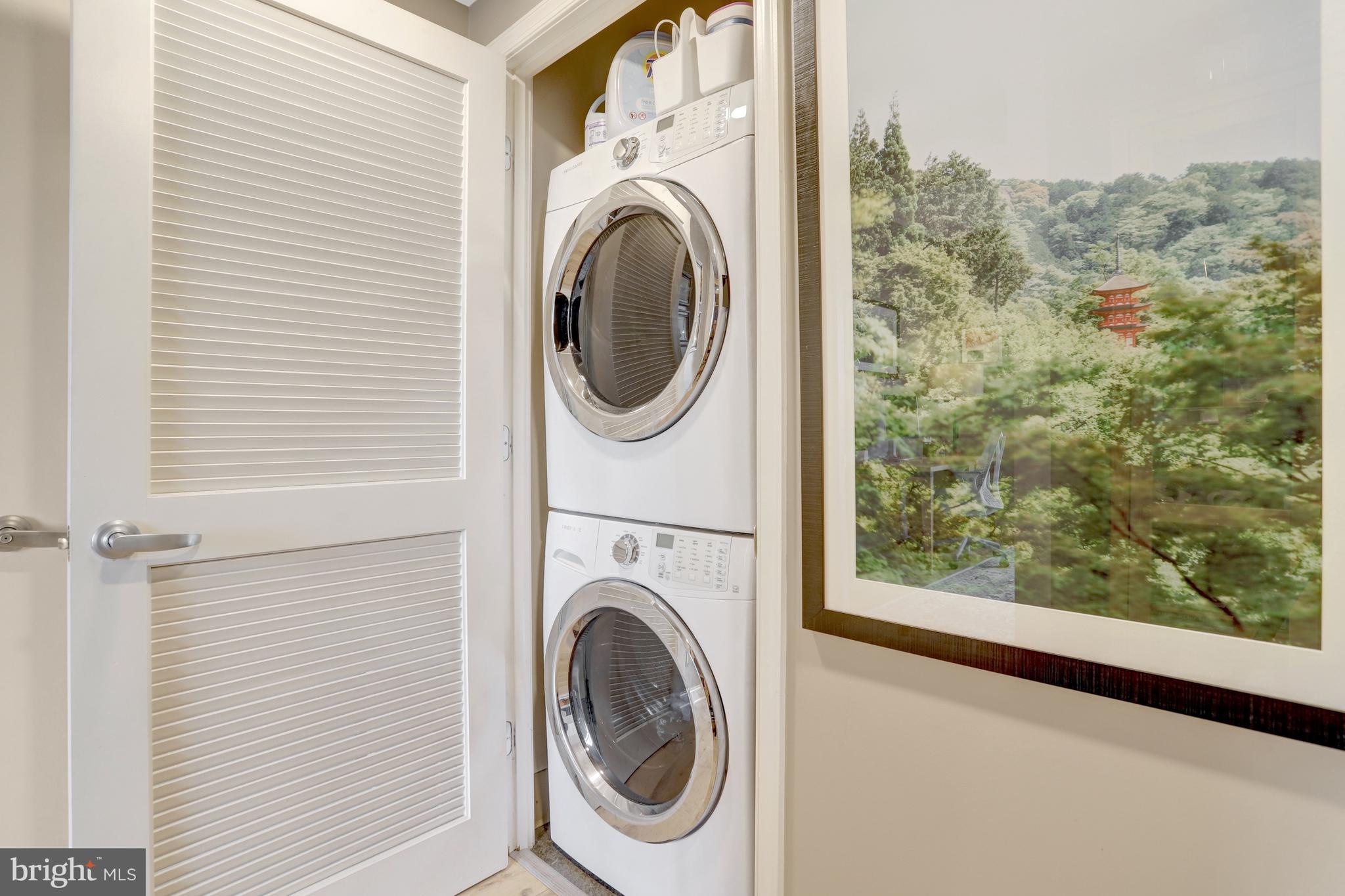 CLARENDON - Residential