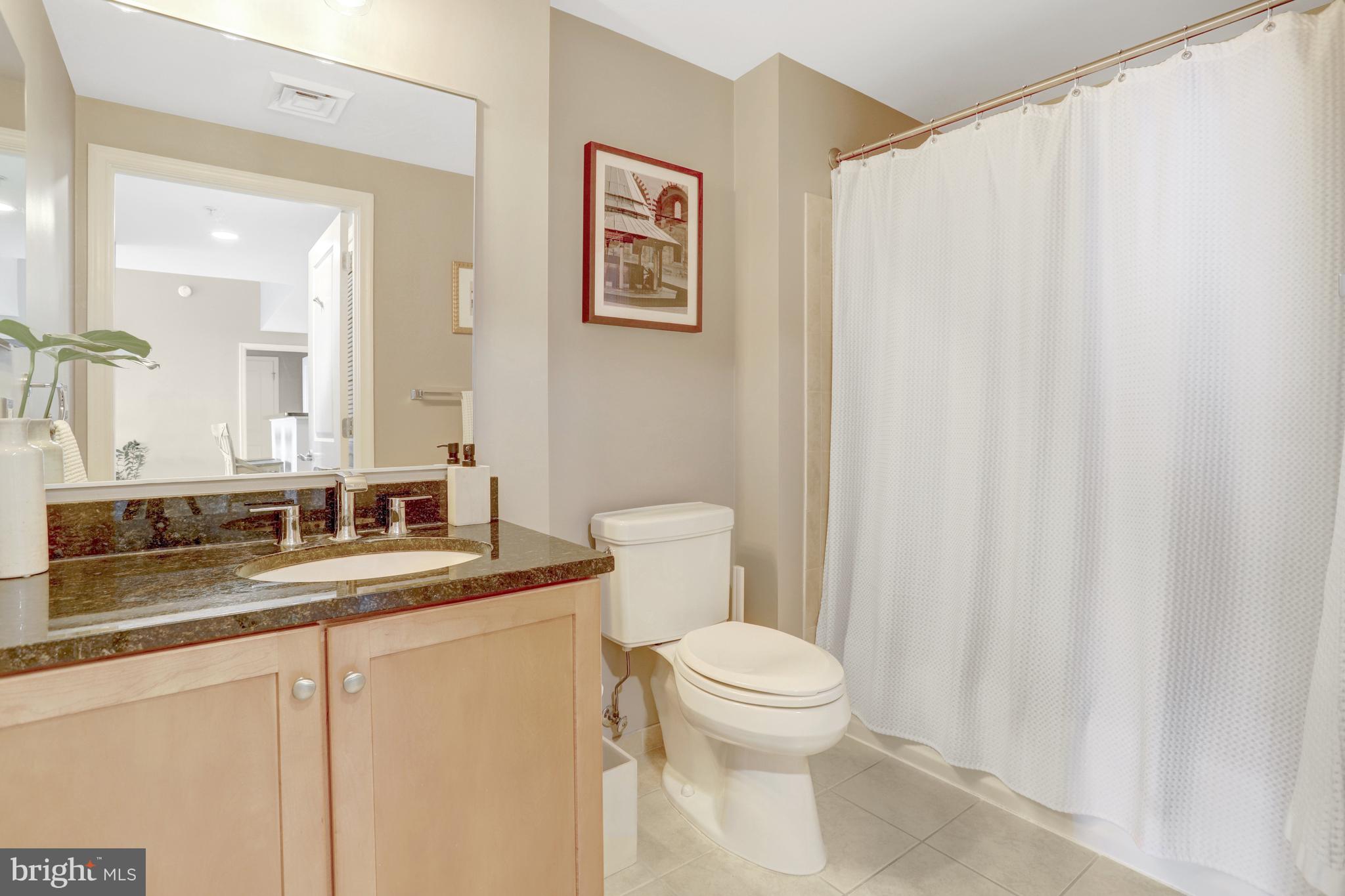 CLARENDON - Residential