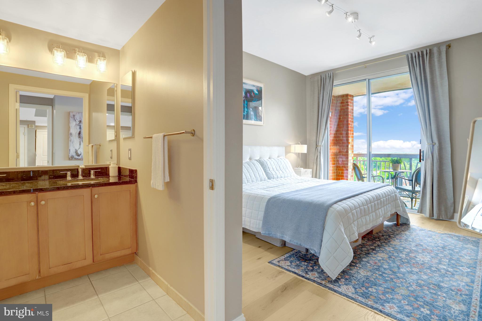 CLARENDON - Residential