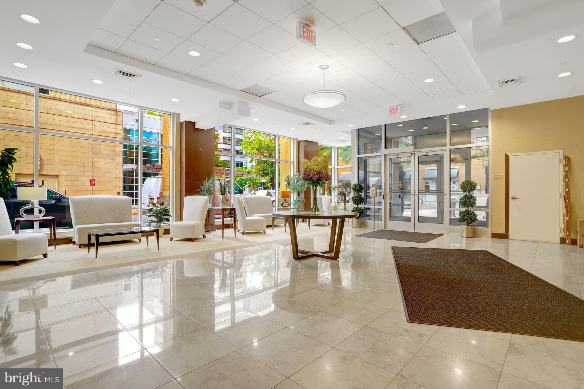 CLARENDON - Residential