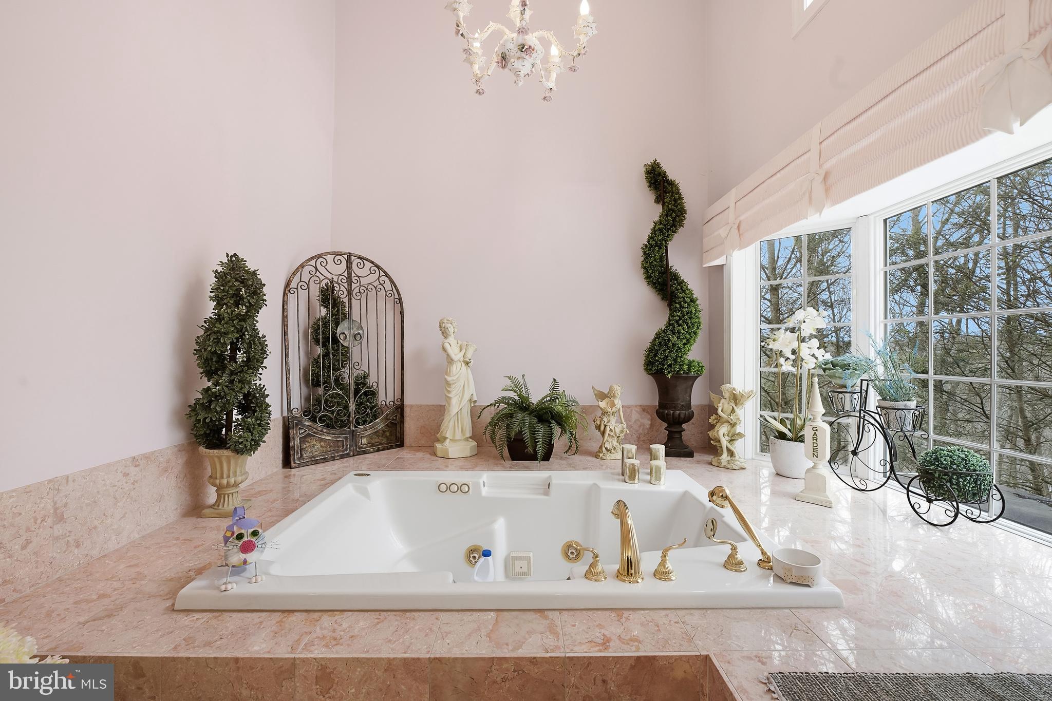 UPPER MACUNGIE - Residential