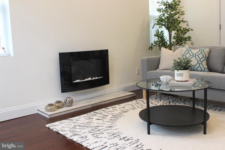 HAMILTON HEIGHTS - Residential