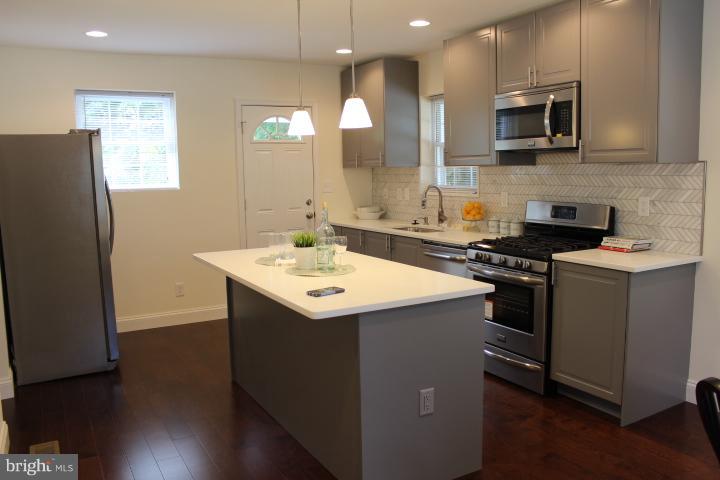 HAMILTON HEIGHTS - Residential