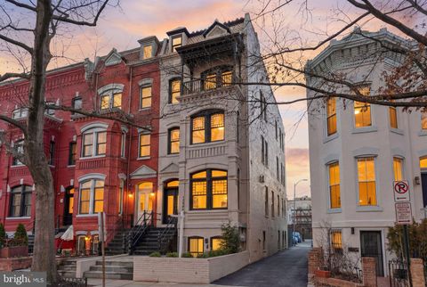 Photo of 1628 15th Street NW, WASHINGTON, DC 20009 (MLS # DCDC2243378)