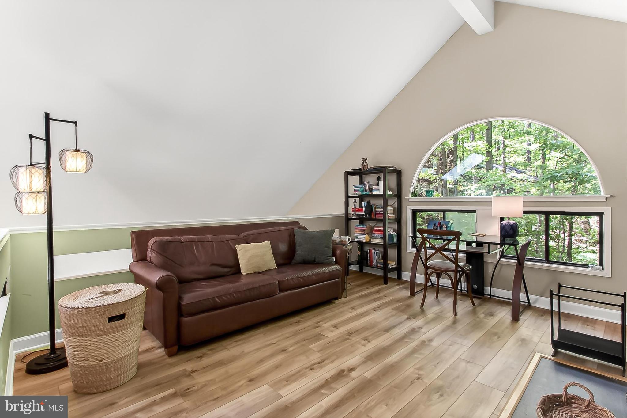 RESTON - Residential