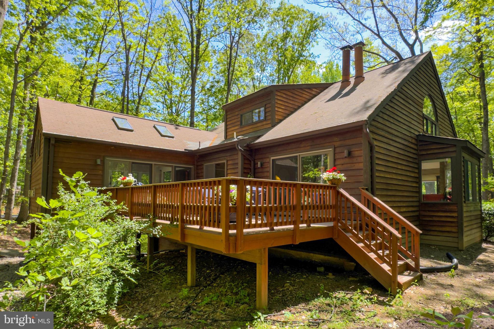 RESTON - Residential