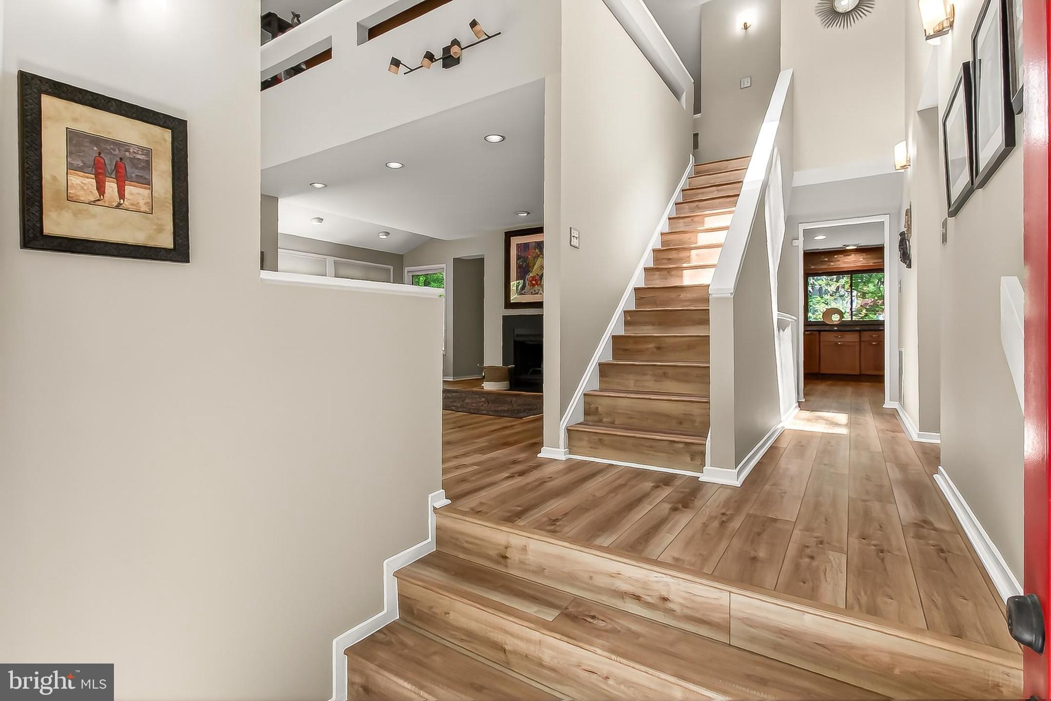 RESTON - Residential