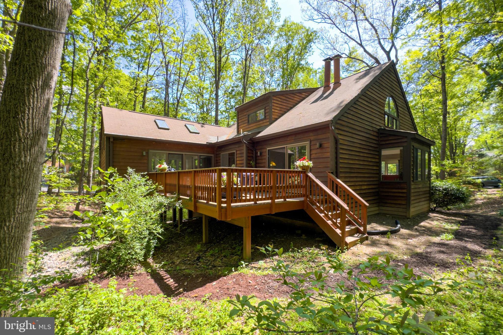 RESTON - Residential