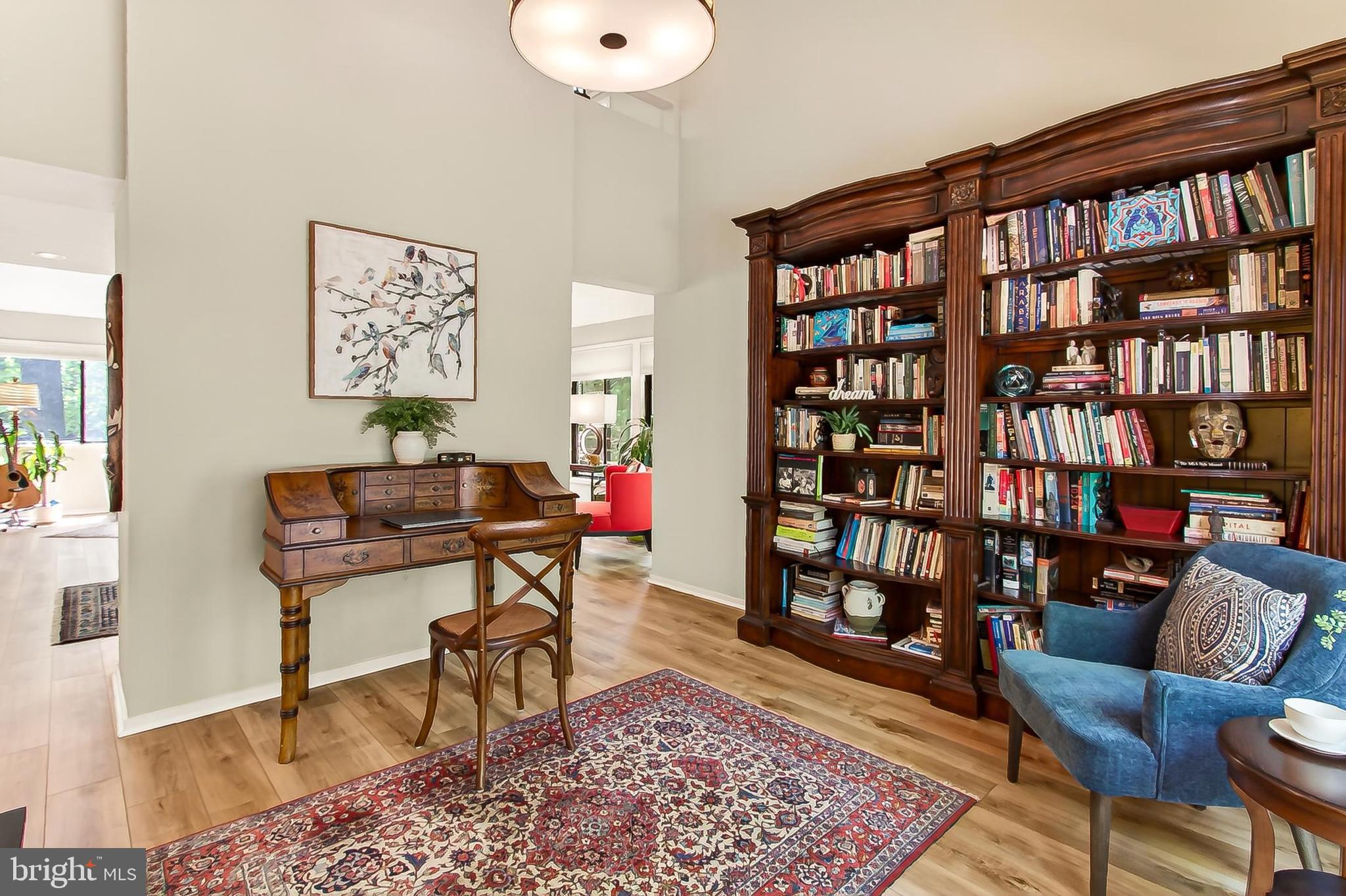 RESTON - Residential