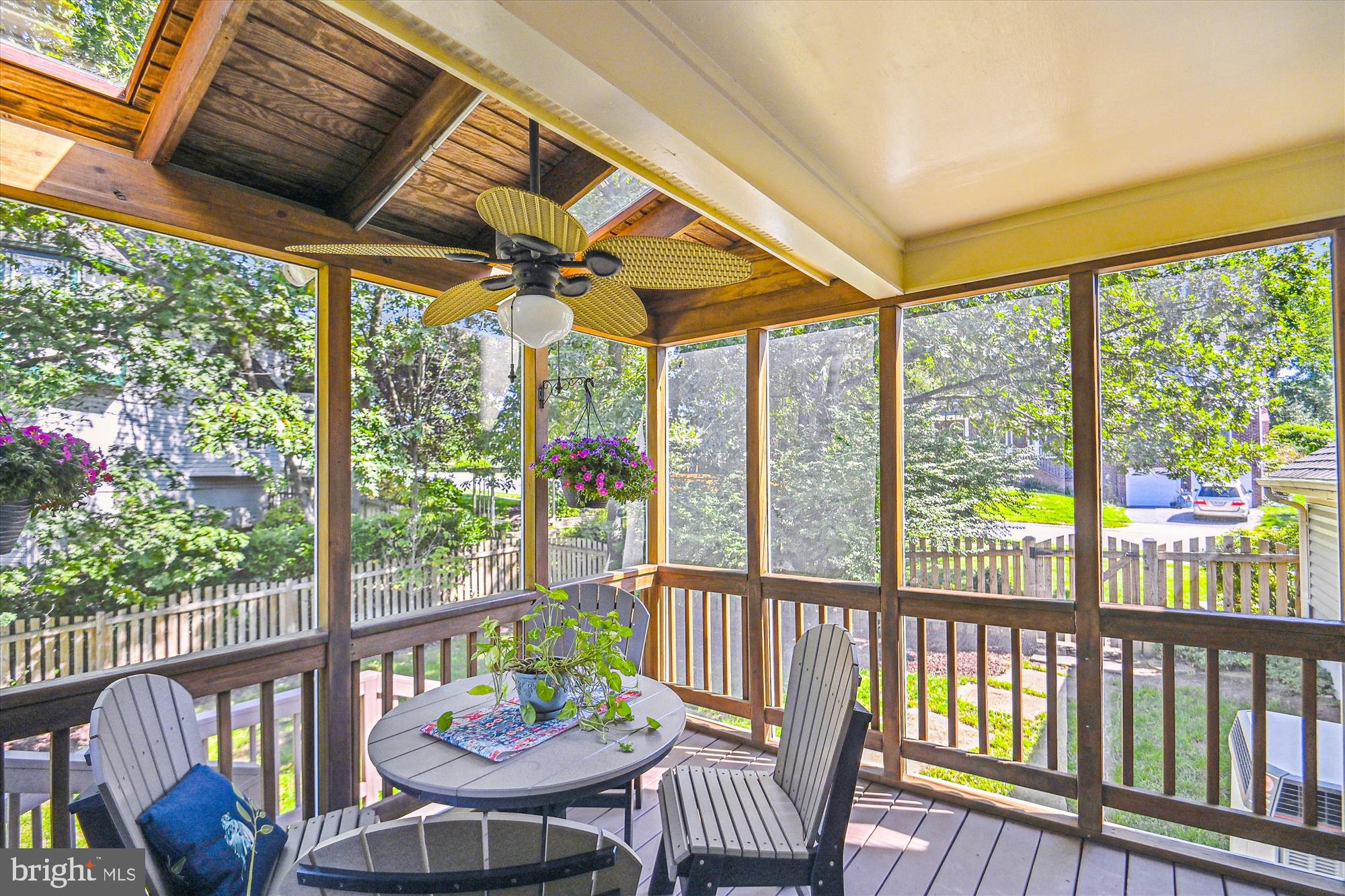 ASHBURN FARM - Residential