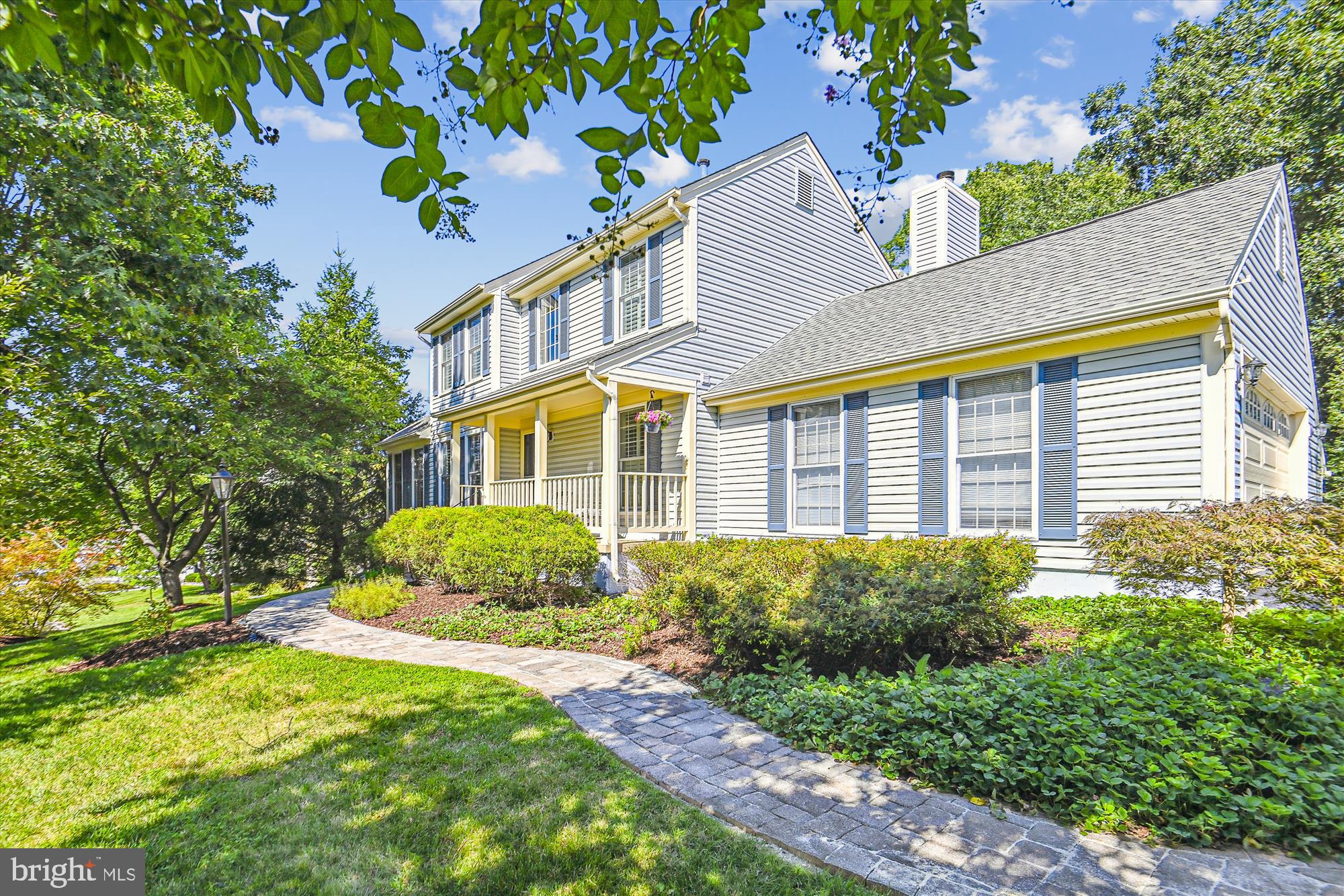 ASHBURN FARM - Residential