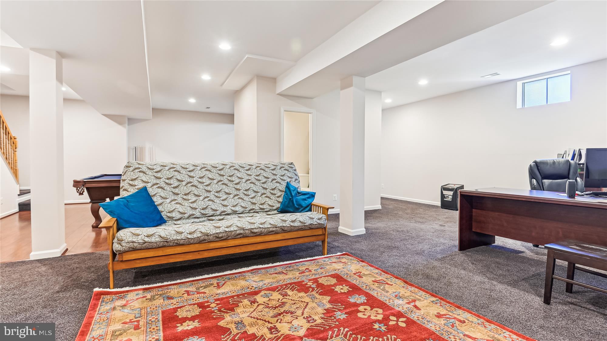 ASHBURN FARM - Residential