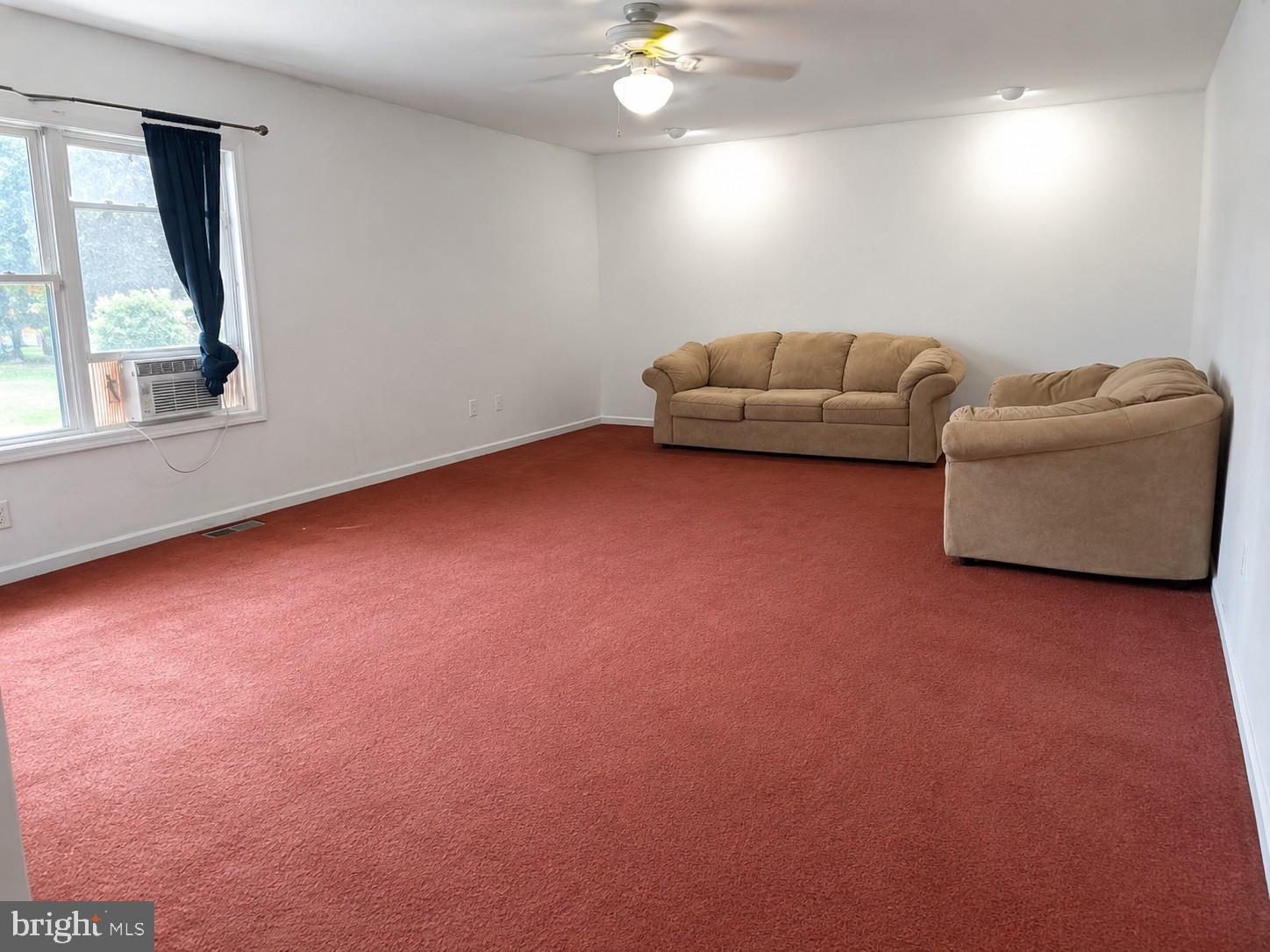 33121 FOREST KNOLL DRIVE
