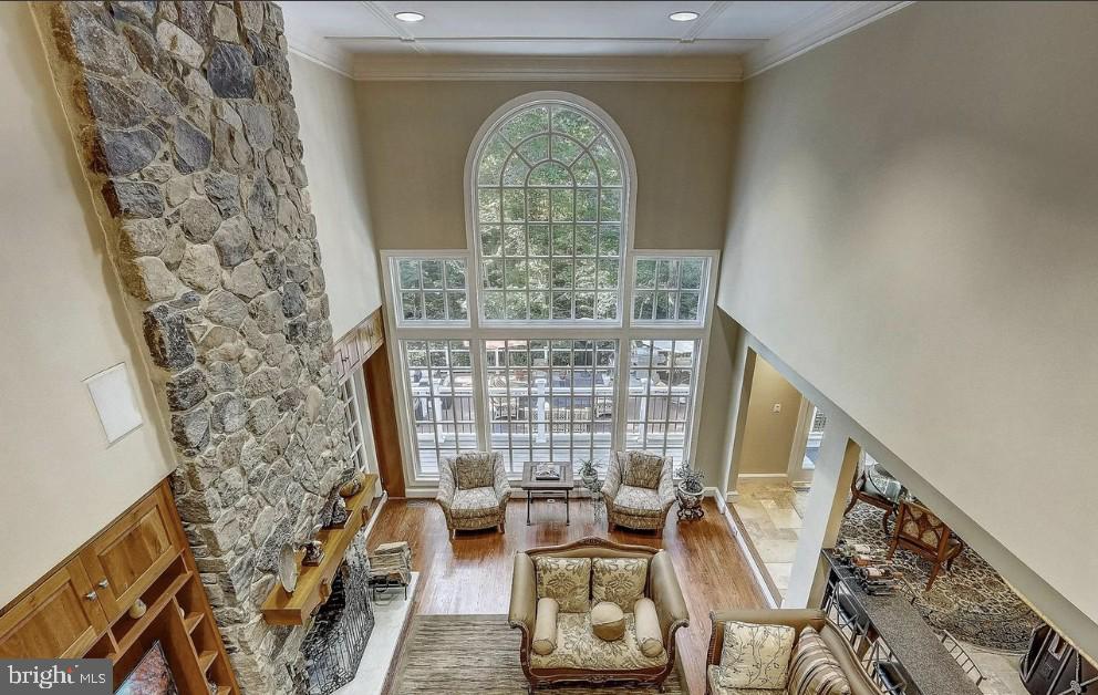 RIVERS EDGE - Residential Lease