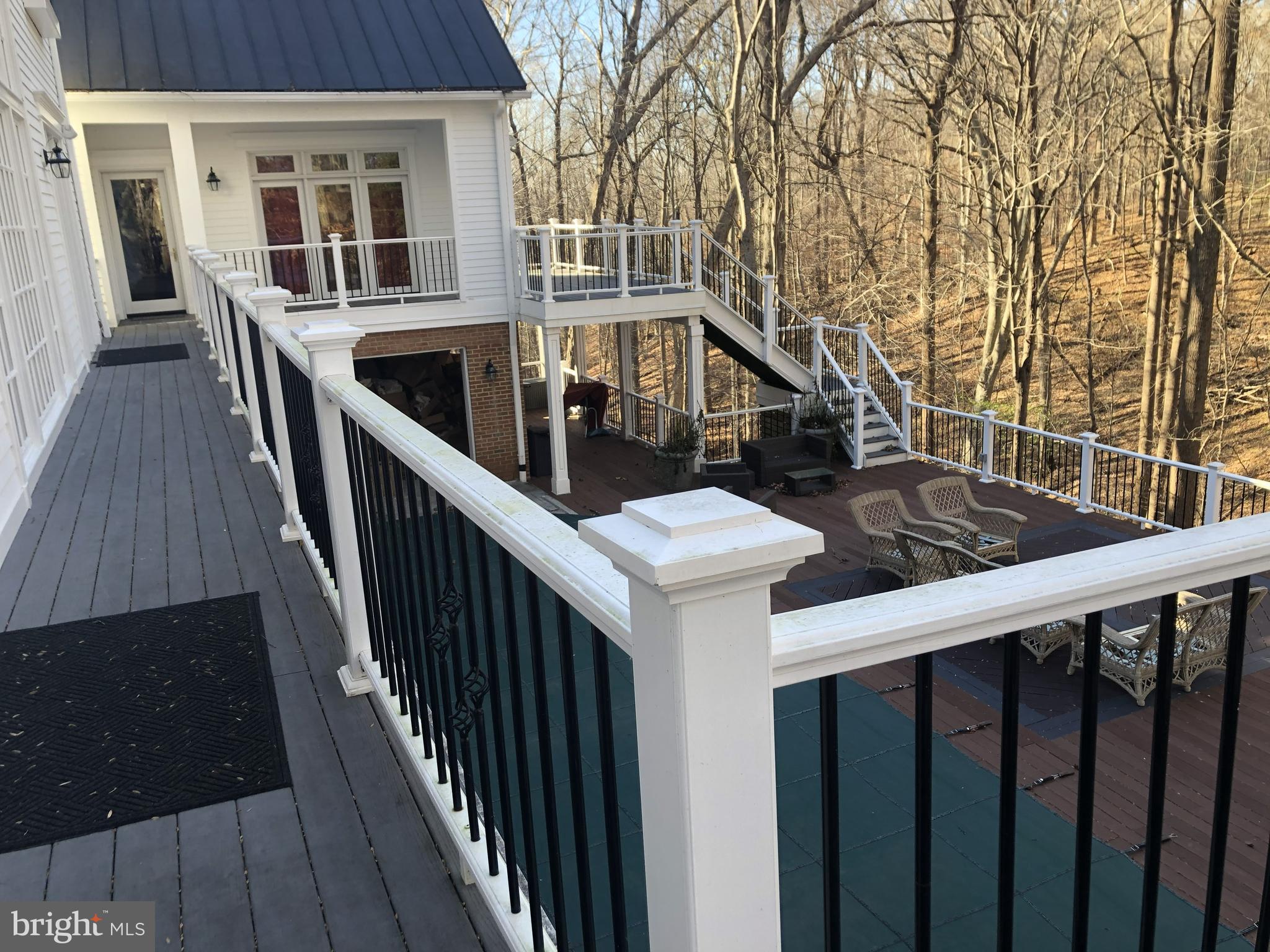 RIVERS EDGE - Residential Lease