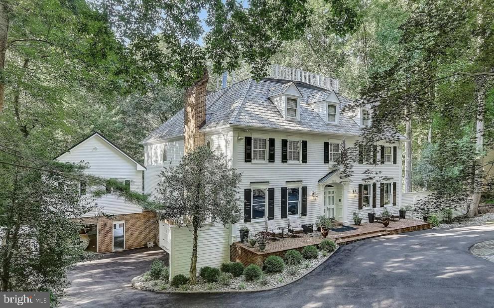 RIVERS EDGE - Residential Lease