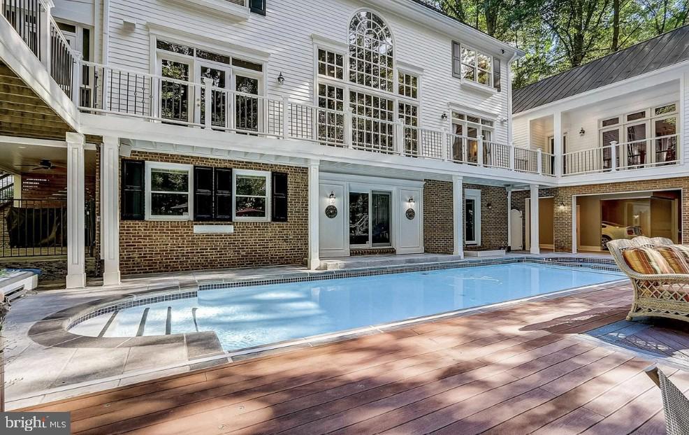 RIVERS EDGE - Residential Lease