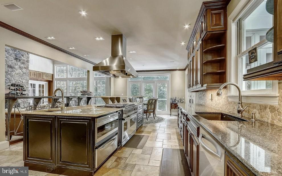 RIVERS EDGE - Residential Lease