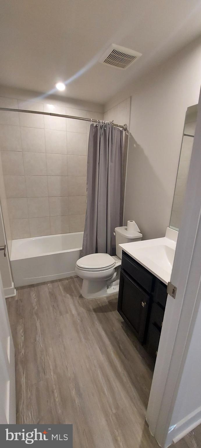 LAKE LINGANORE EAGLEHEAD - Residential Lease