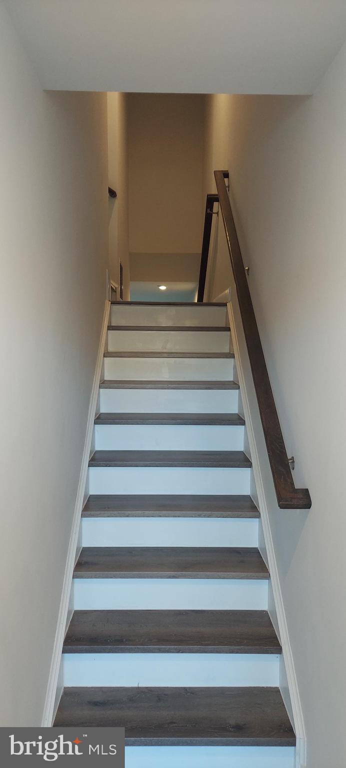 LAKE LINGANORE EAGLEHEAD - Residential Lease