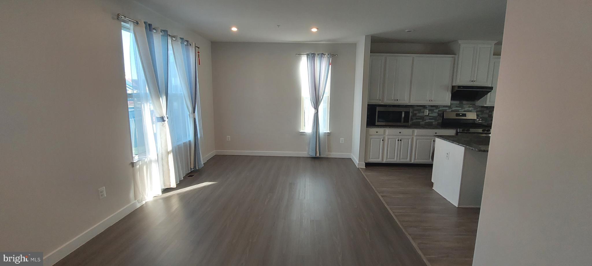 LAKE LINGANORE EAGLEHEAD - Residential Lease