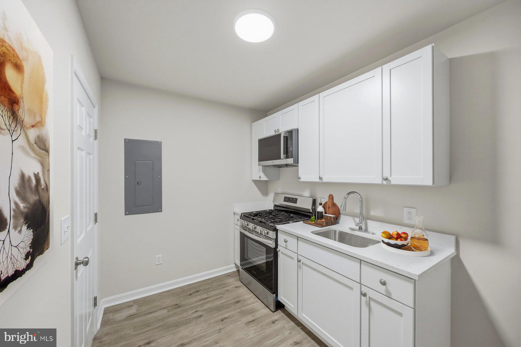 MCELDERRY PARK - Residential Income