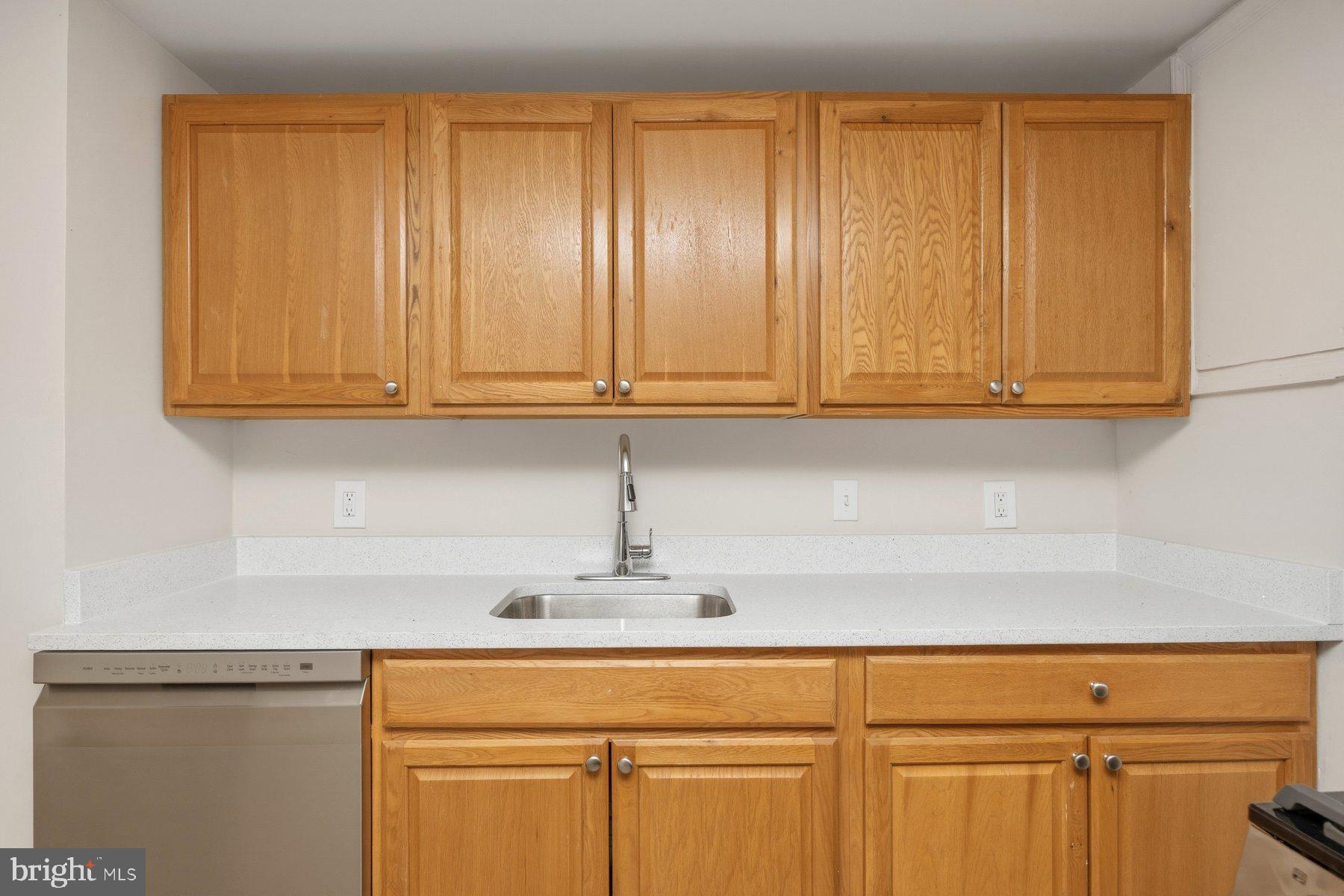 MCELDERRY PARK - Residential Income