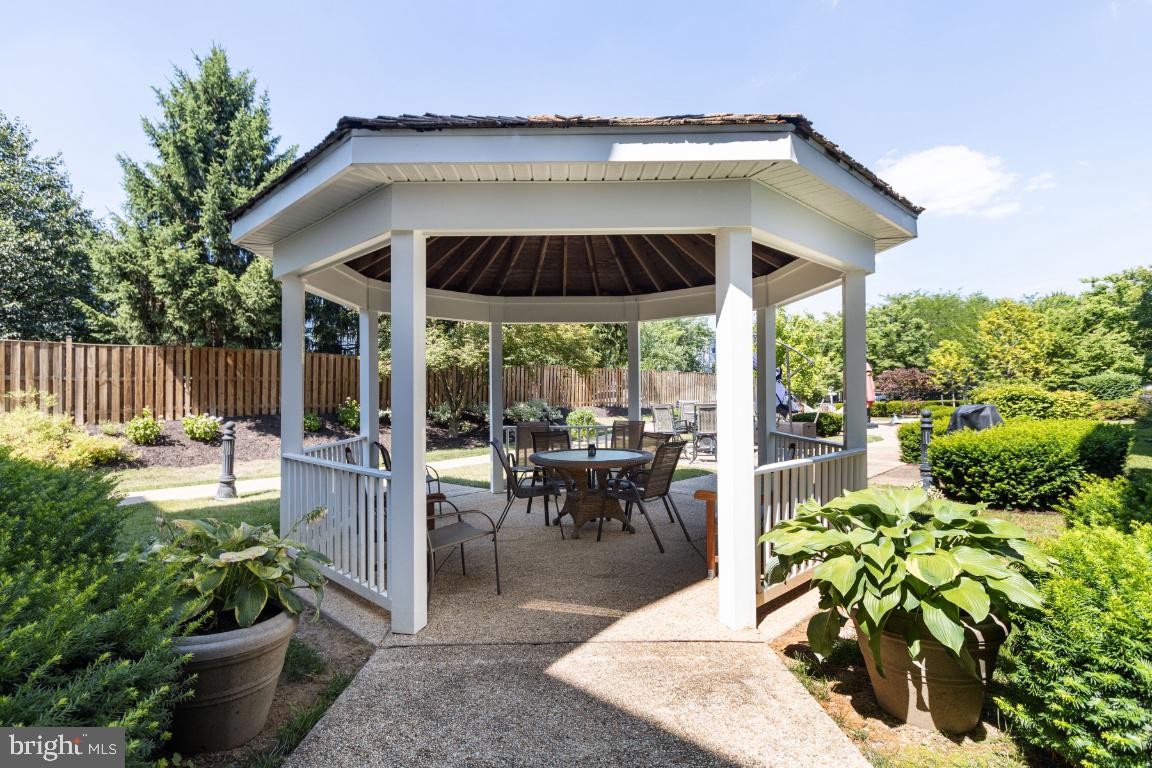 MILL CROSSING - Residential