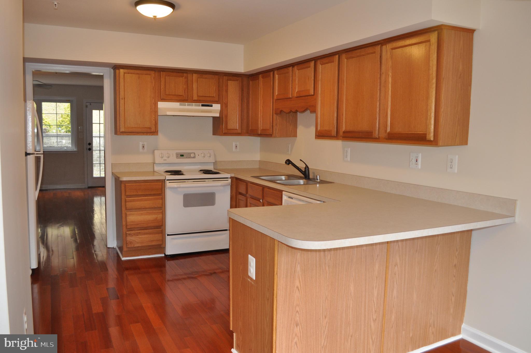 WESTLAKE - Residential Lease