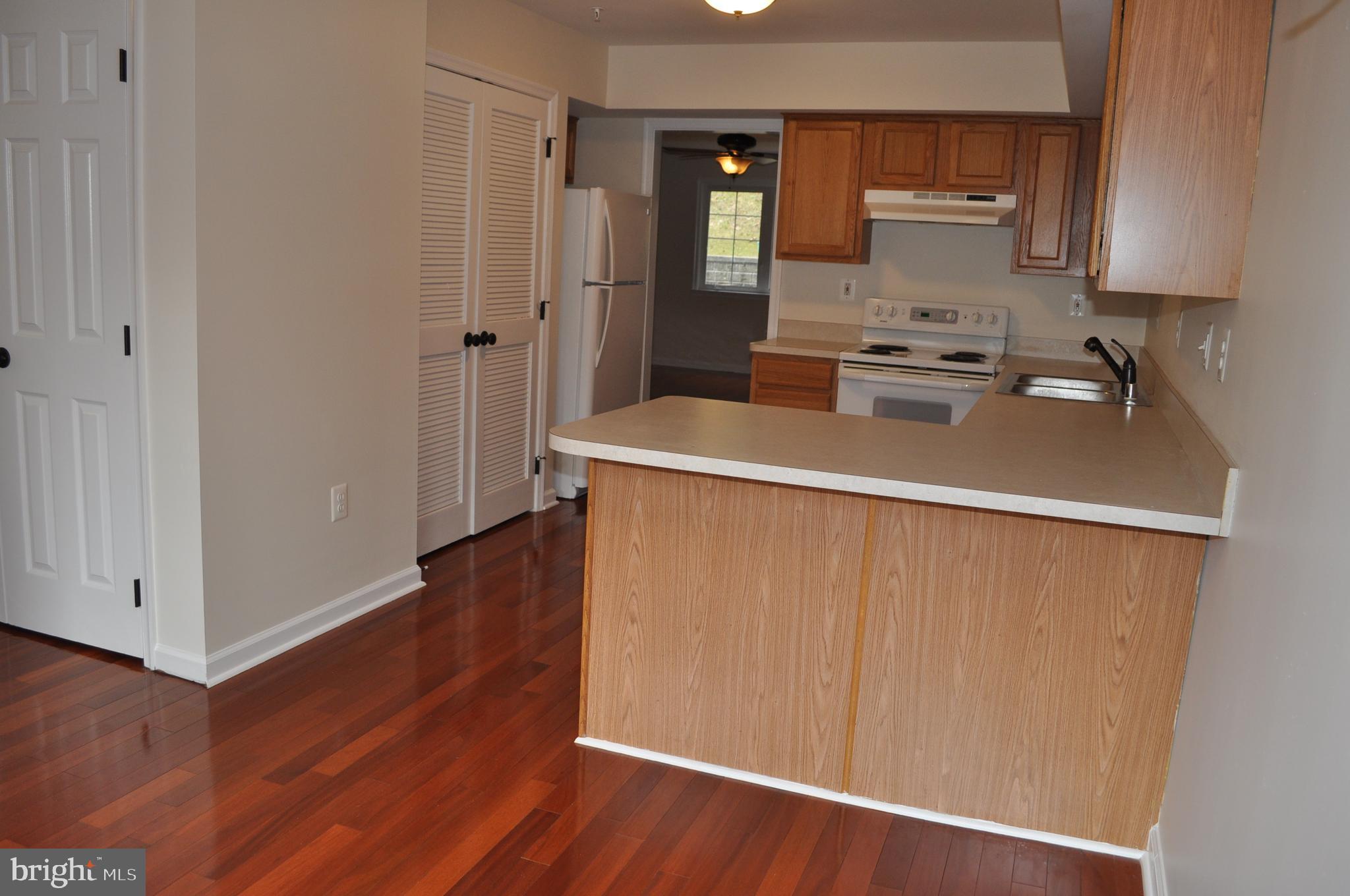 WESTLAKE - Residential Lease