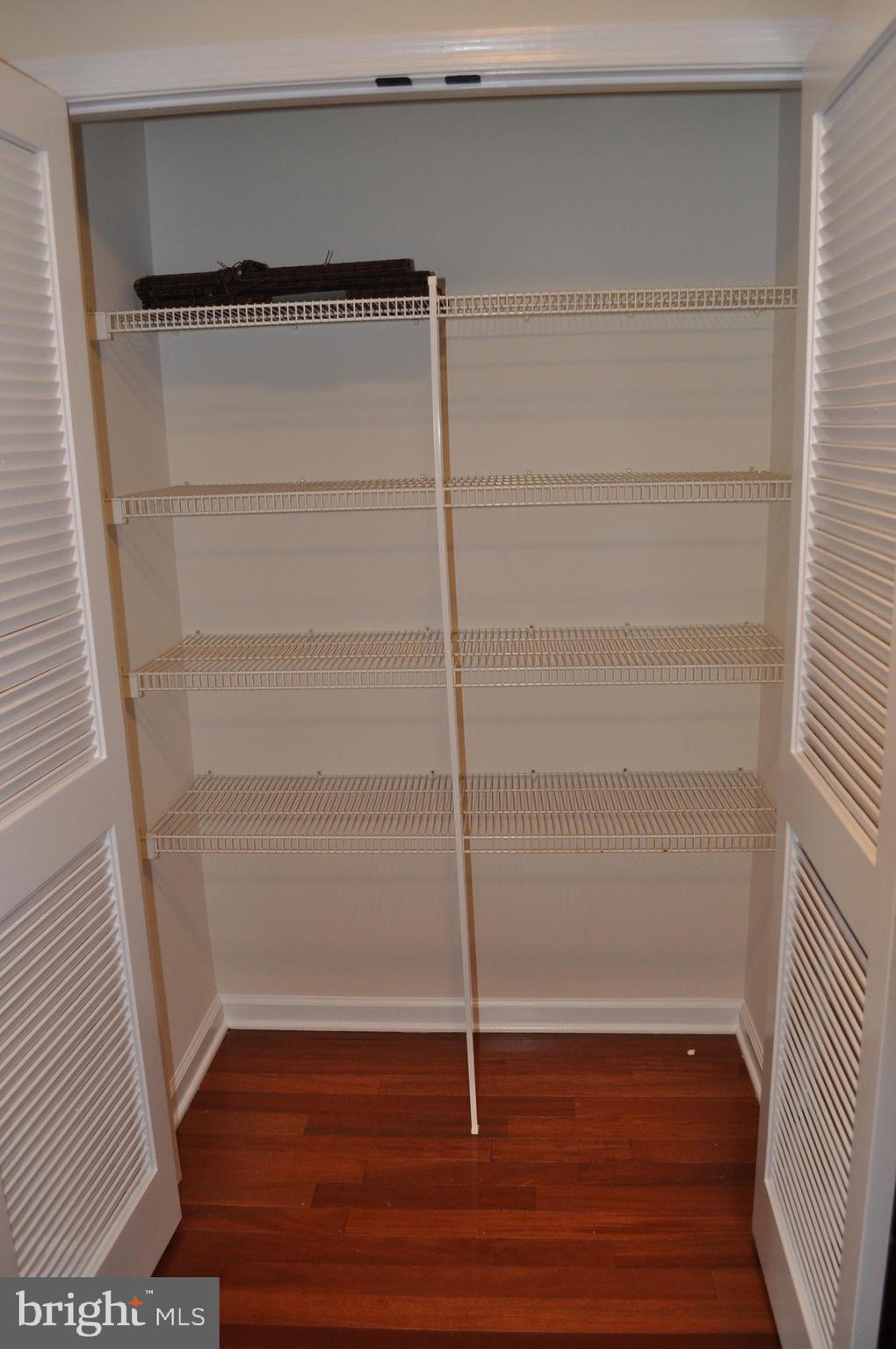 WESTLAKE - Residential Lease