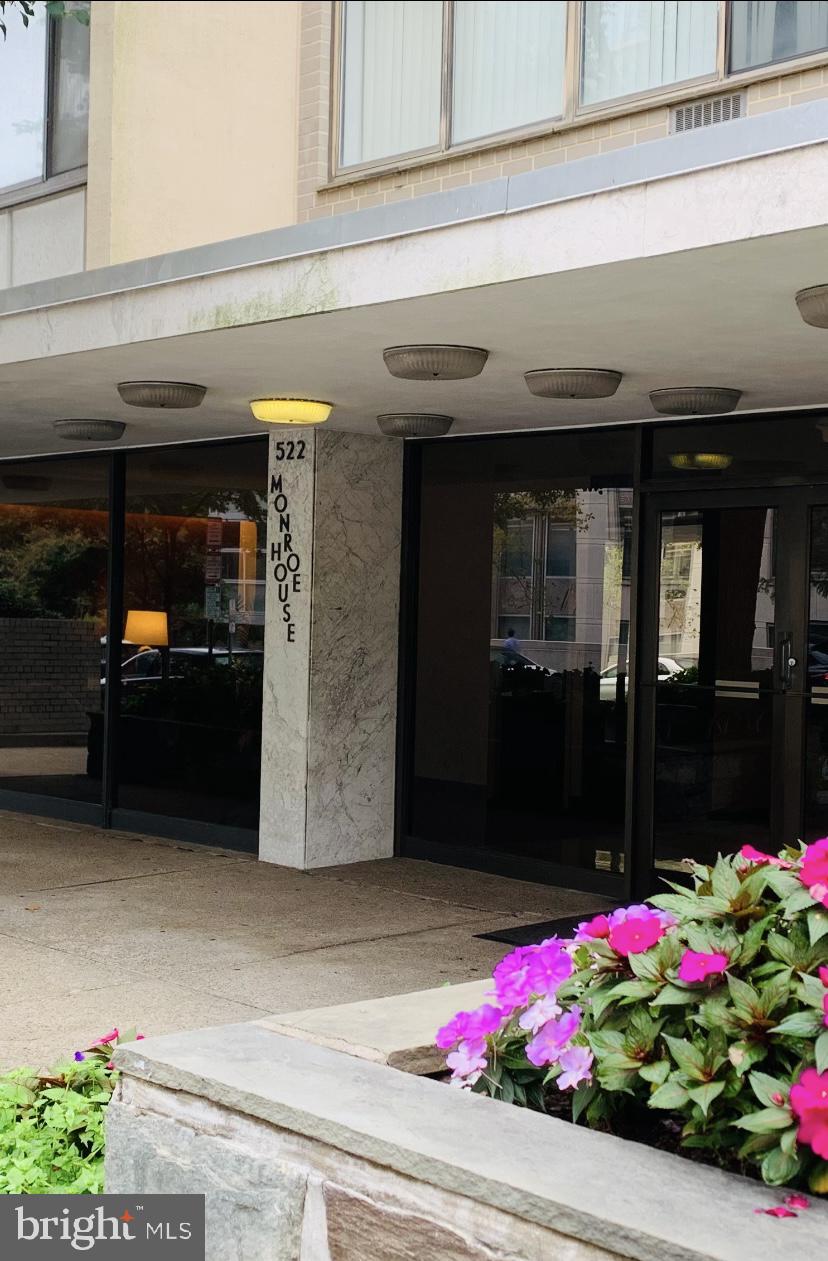 522 21ST STREET NW 213