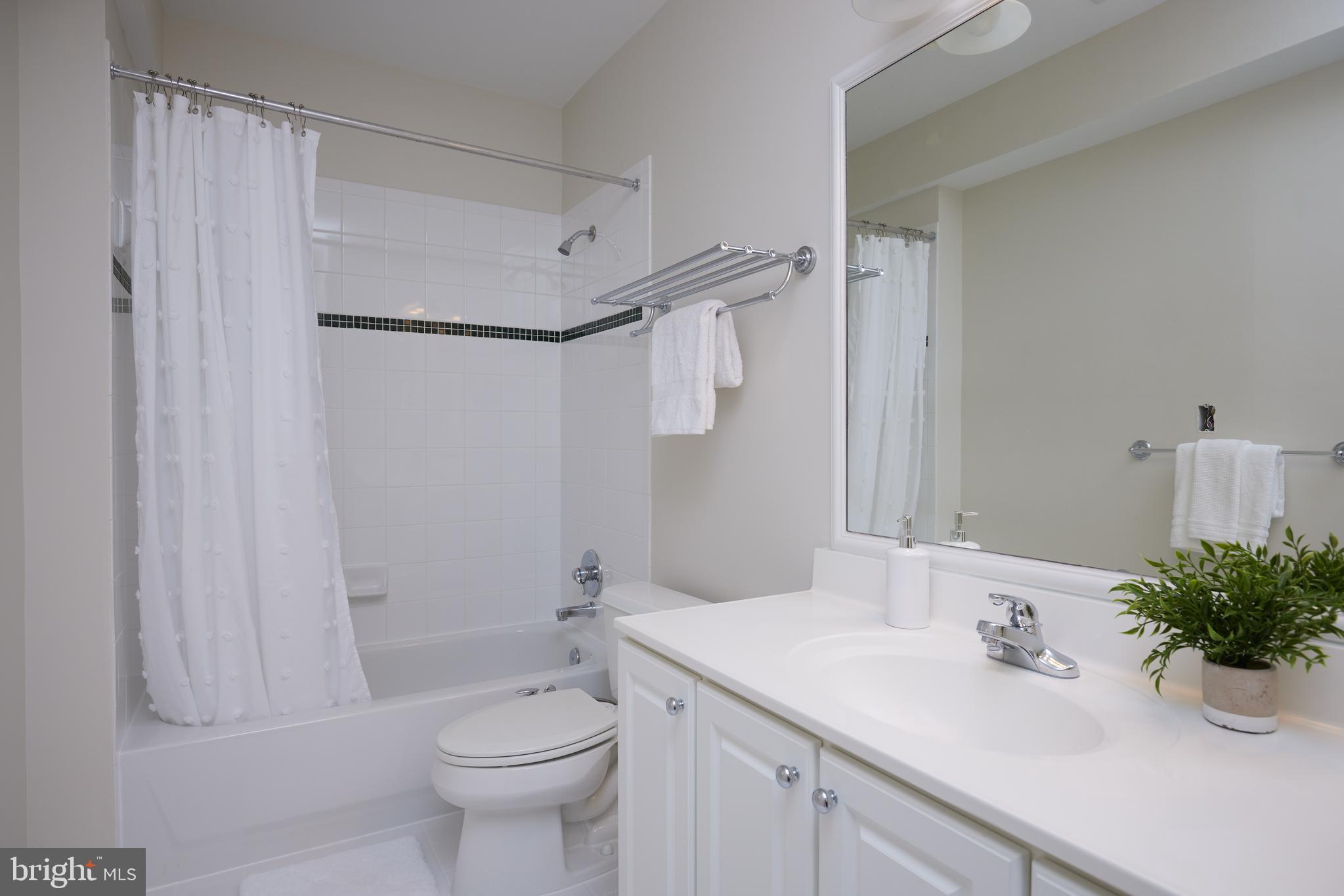 CHEVY CHASE MANOR - Residential