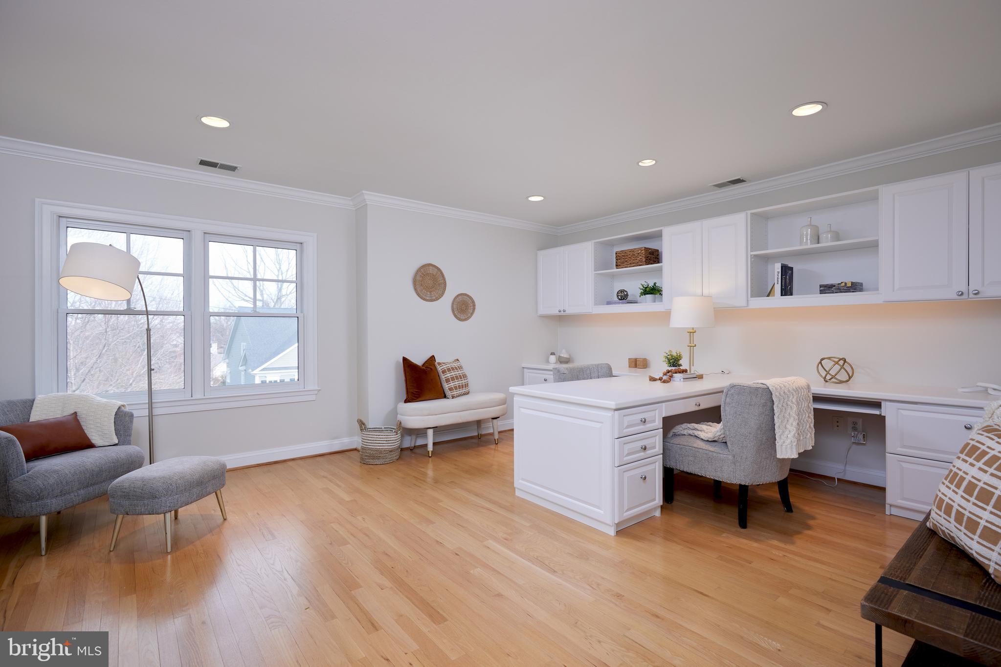 CHEVY CHASE MANOR - Residential