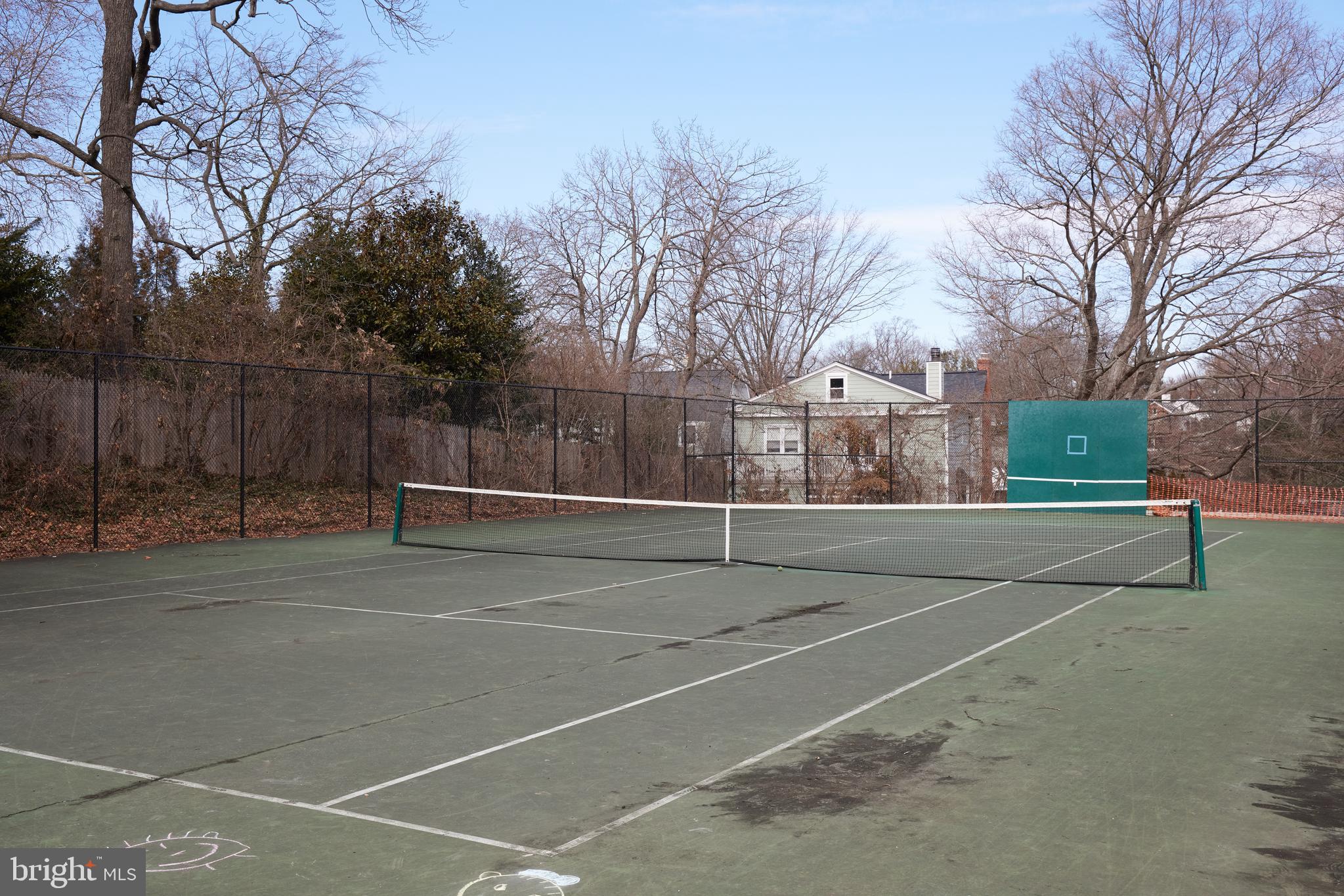 CHEVY CHASE MANOR - Residential