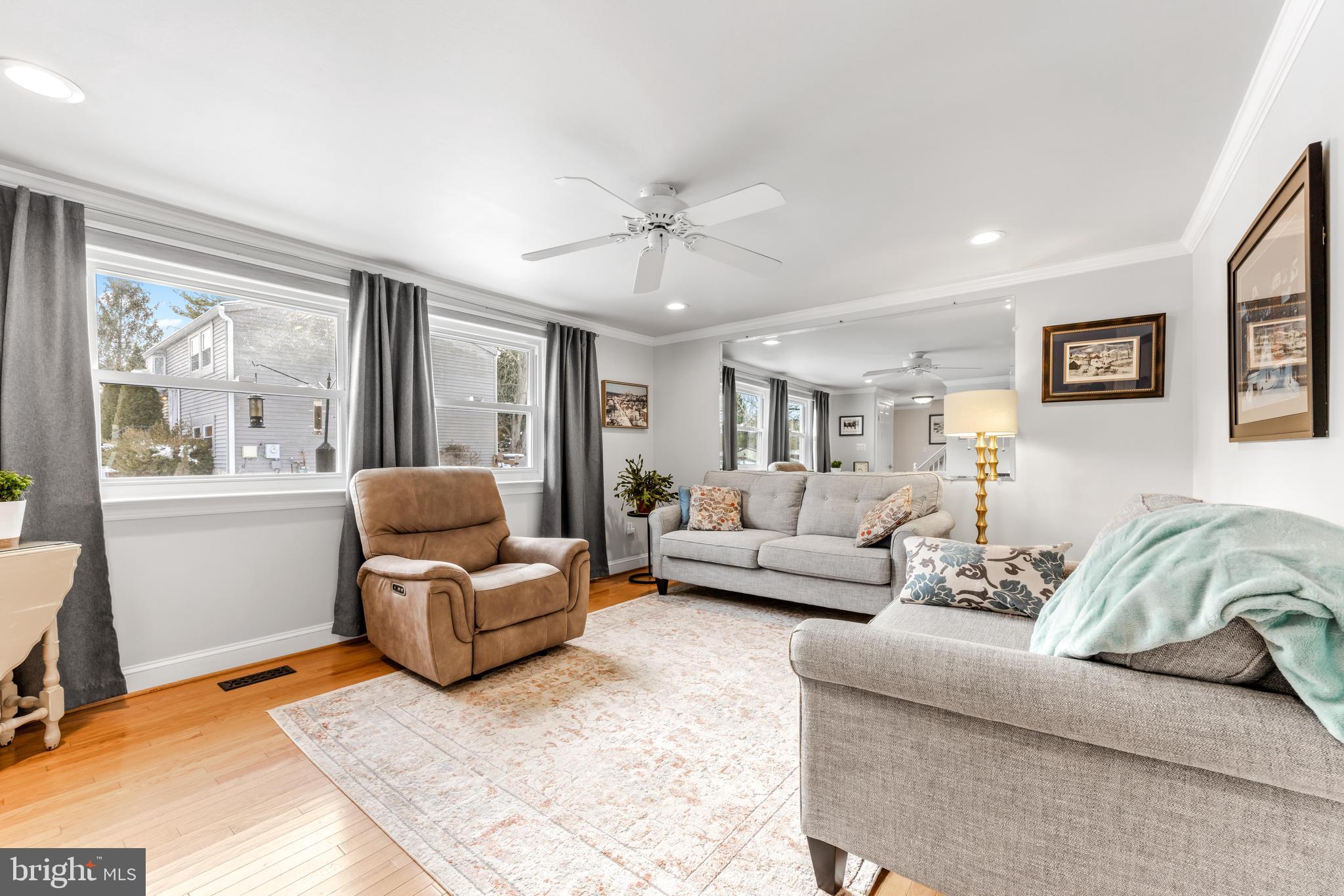 VILLAGE OF LONG REACH - Residential