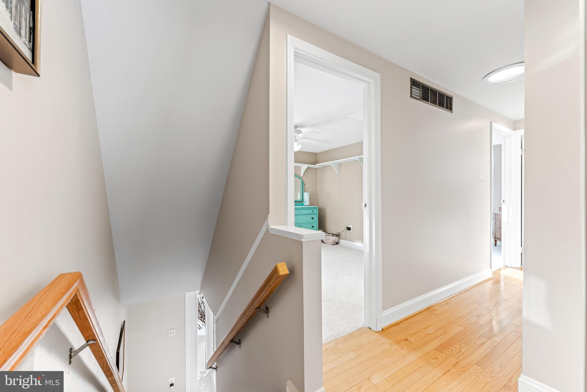 VILLAGE OF LONG REACH - Residential