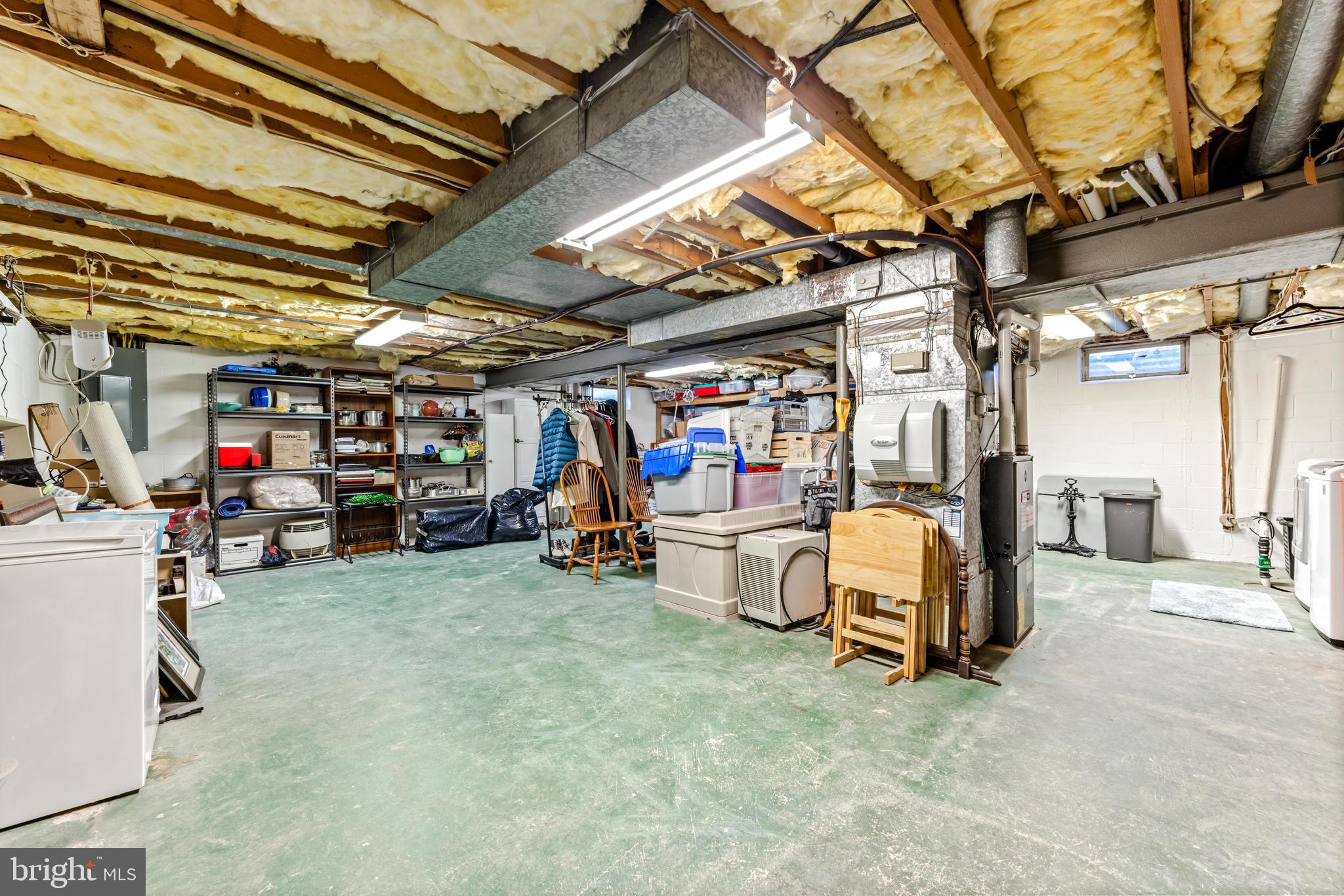 VILLAGE OF LONG REACH - Residential