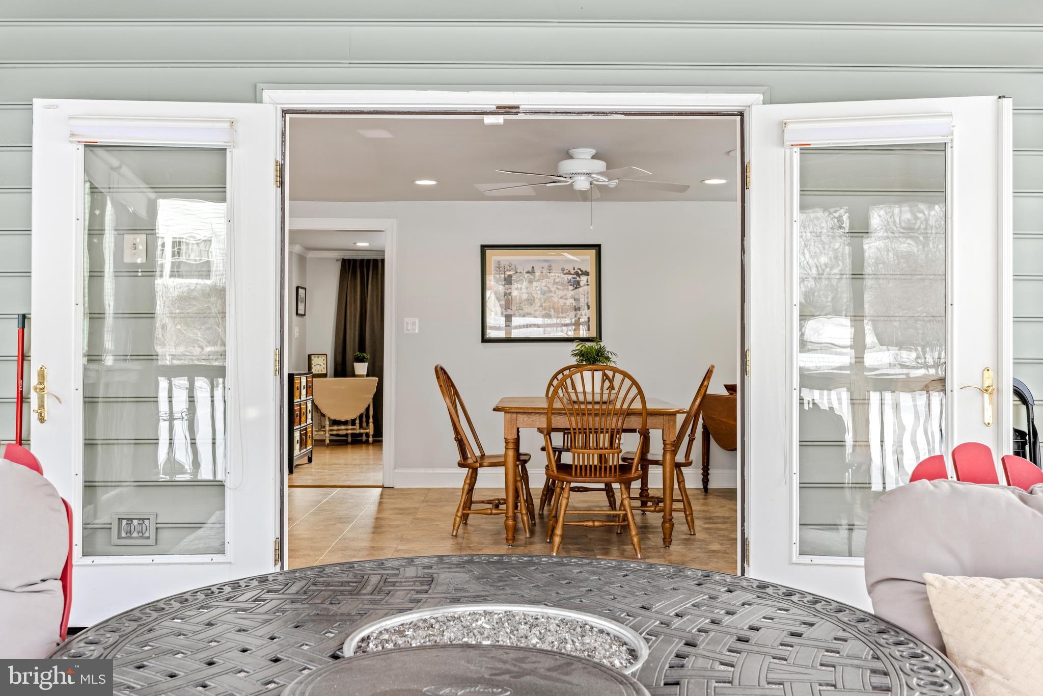 VILLAGE OF LONG REACH - Residential