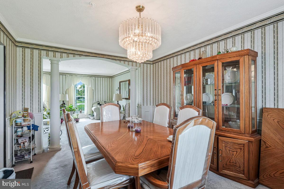 6000 SELLNER LANE