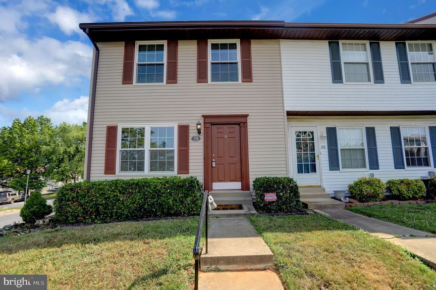 Beautiful "end of row" Townhouse with 3 Bedrooms and 2.5 Baths. The Bedrooms are on the Upper Level along with 2 full Baths and a large linen closet. The main floor has .5 Bath, a 16x13 carpeted Living Room, 2 windows and a coat closet; the 11x10 Dining Room has chair railing, a French double door with shades built inside and pergo flooring. The 11x9 Kitchen has a breakfast bar, many appliances, a 7x6 large pantry with 20 shelves. The Lower Level has an 18x16 carpeted Family Room with cable hook-up. There is also a 13x8 carpeted Office. The Laundry Room is 14x10 with vinyl flooring, washer and dryer, many shelves and a hot water heater. There is storage space underneath the steps. The exterior of the house has landscaping and sidewalks all around. The rear of the house is fenced in and has a 16x16 wooden  deck. Close to major highways and shopping areas.