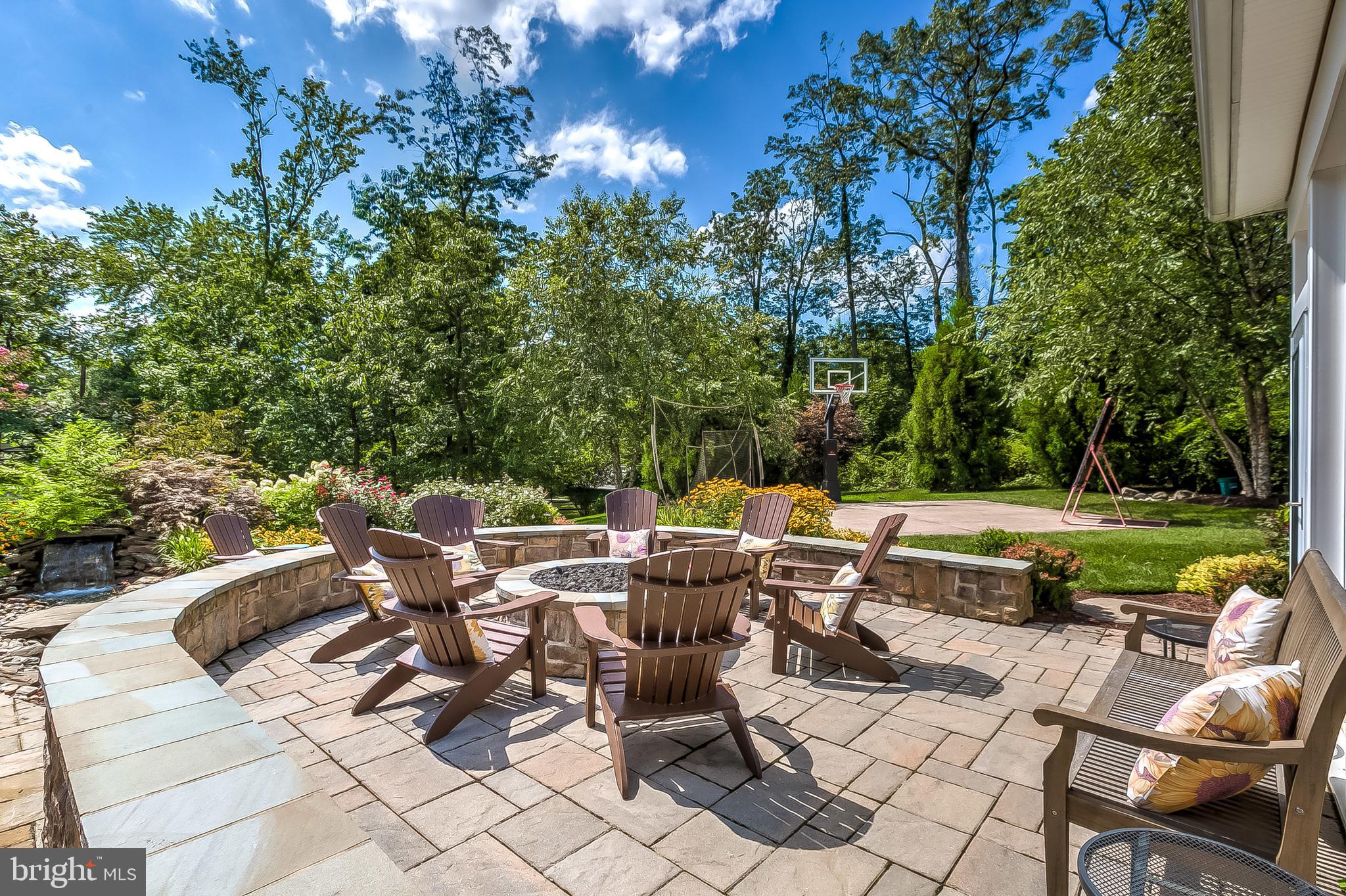 LINTHICUM HEIGHTS - Residential