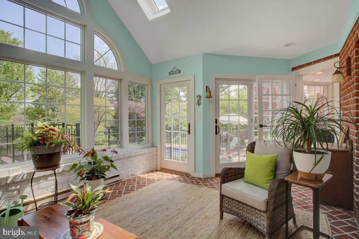 SCOTT GREENE ESTATES - Residential