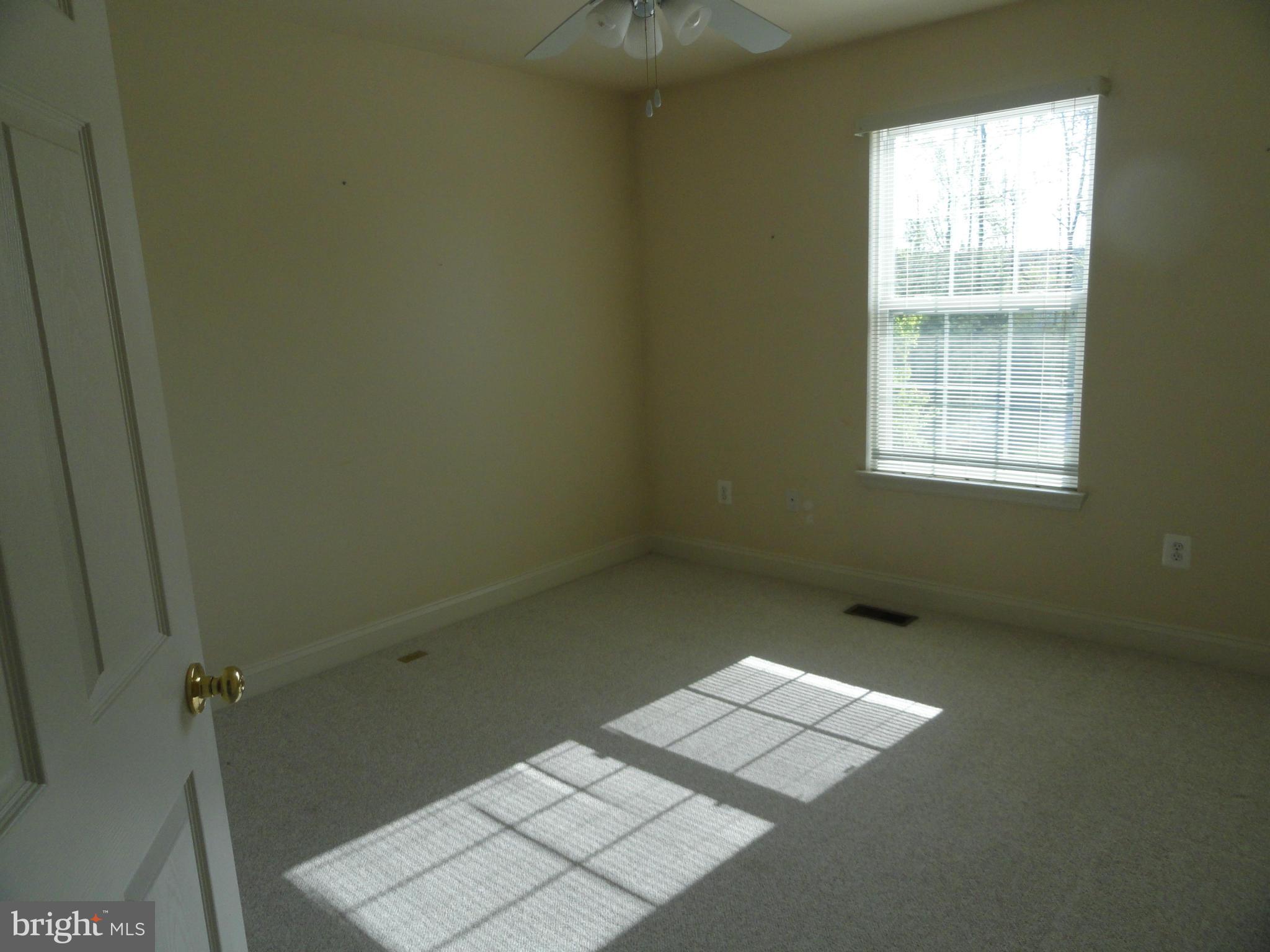 PINEY ORCHARD - Residential Lease